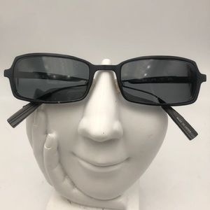 Vintage Kata Black Oval Sunglasses Frames Overlap 2